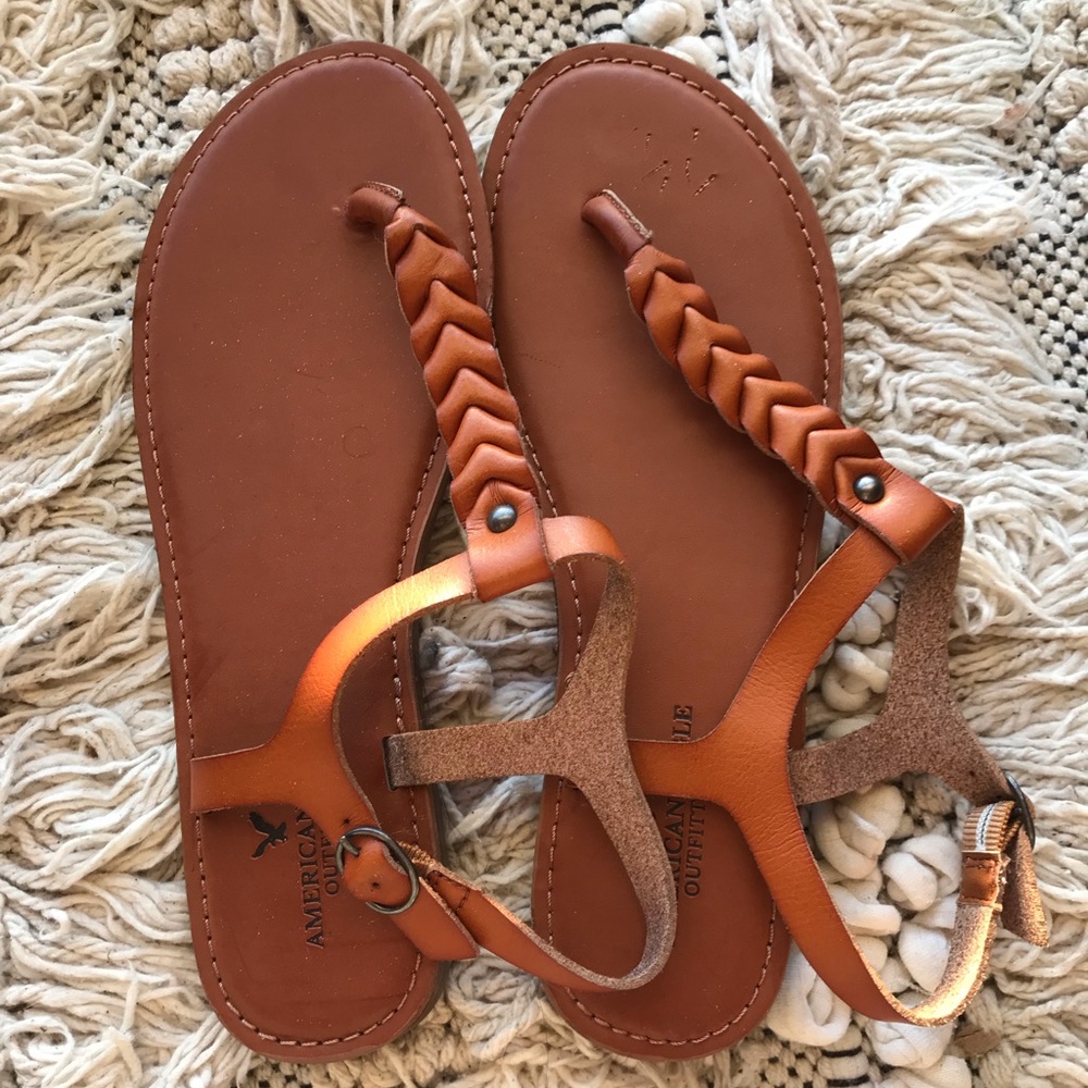 American Eagle Sandals